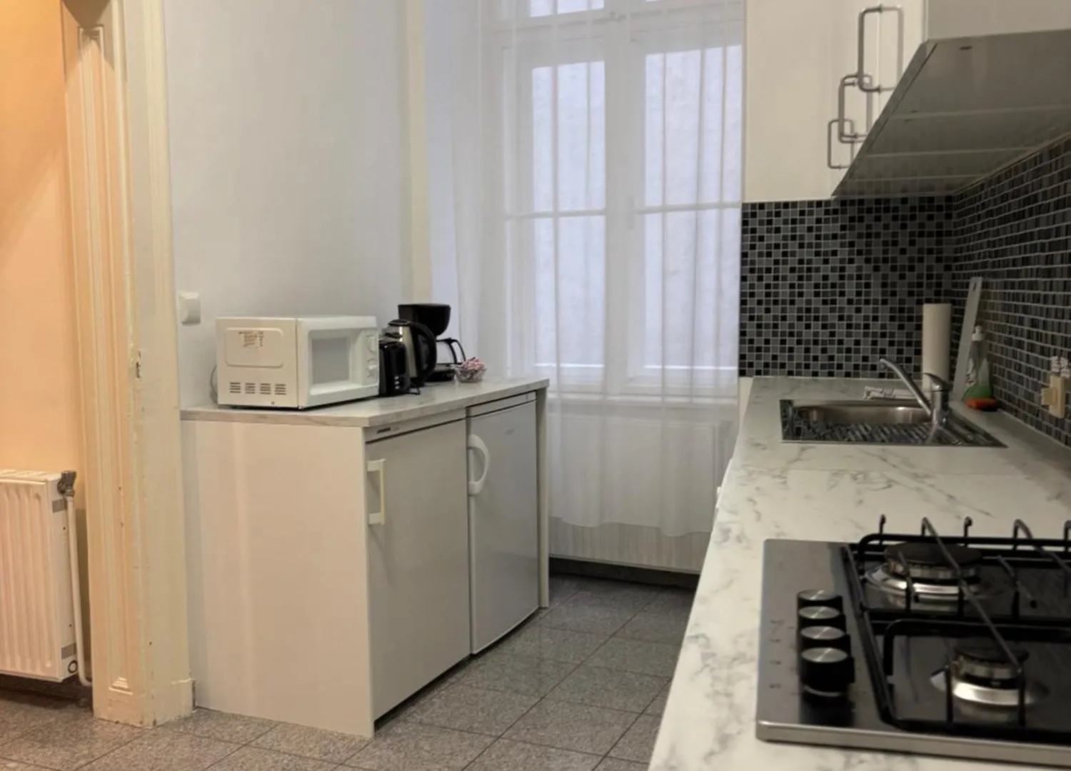Carlton Suites Vienna Apartment