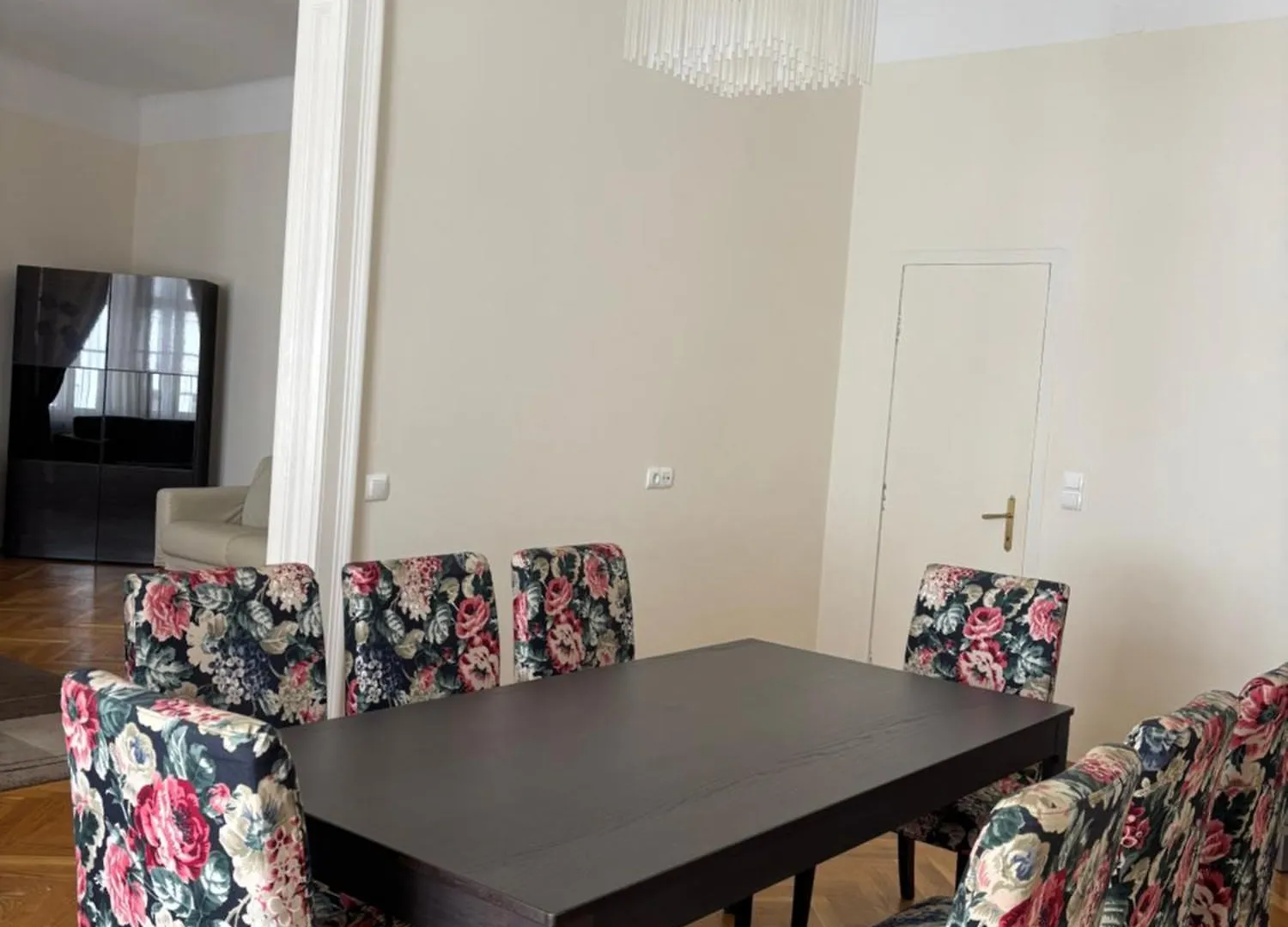 Carlton Suites Vienna 0*,