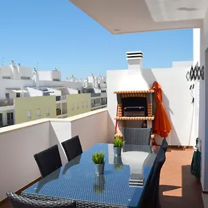 clem-terrace-flat.hotelaalgarve.com/