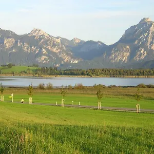 https://ferienhaus-breyer.com-bavaria.com
