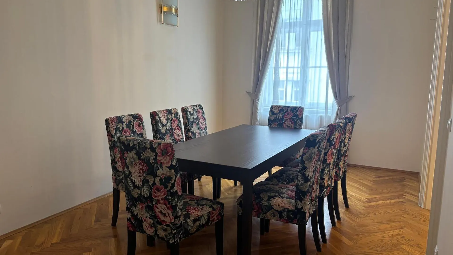 Carlton Suites Vienna Austria
